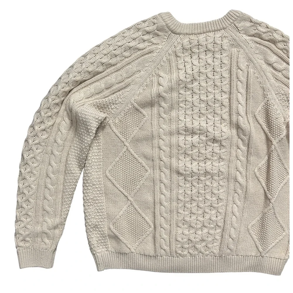 Nike Cable Knit Swoosh Sweater Men's L Beige Rattan Large Logo Polyester & Wool
